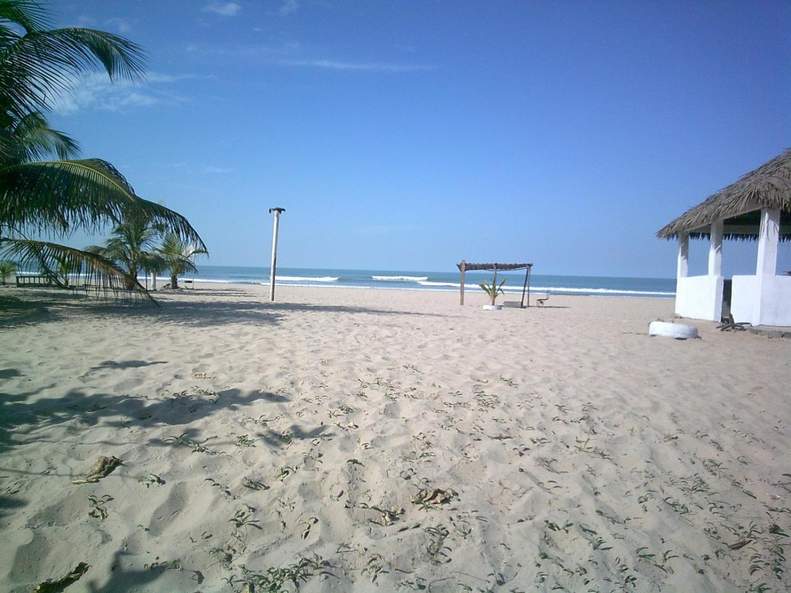 Mangrove Beach Sanyang Exterior foto